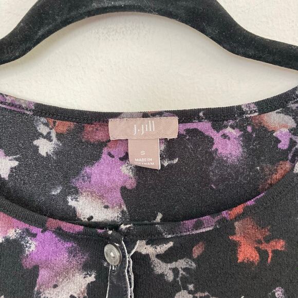 Whimsygoth J. Jill Black and Purple Floral Cardigan - Picture 7 of 7